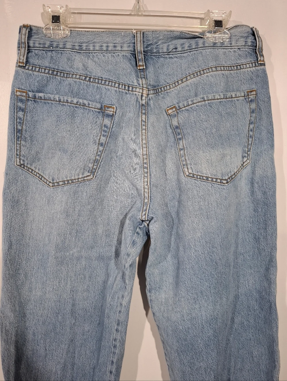 FRAME Denim Le Lounge High Rise Relaxed Cropped Jogger Jean in Chill - Size 29 - Picture 4 of 15